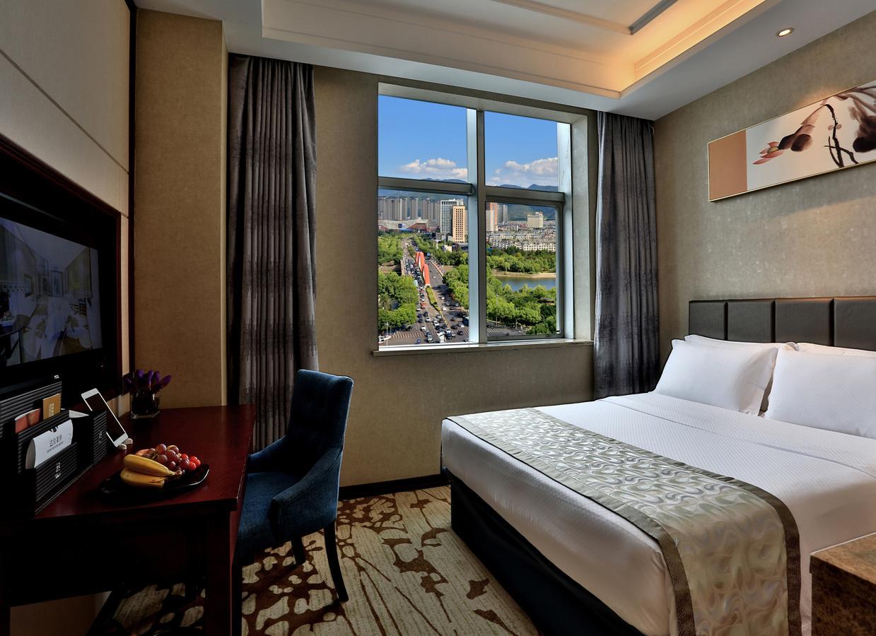 Yiwu Zhong Lian Kai Xin Hotel Экстерьер фото